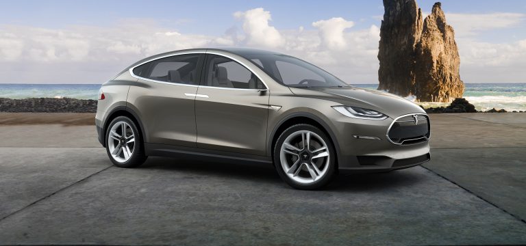 Tesla выпустит внедорожник Model X SUV уже в сентябре