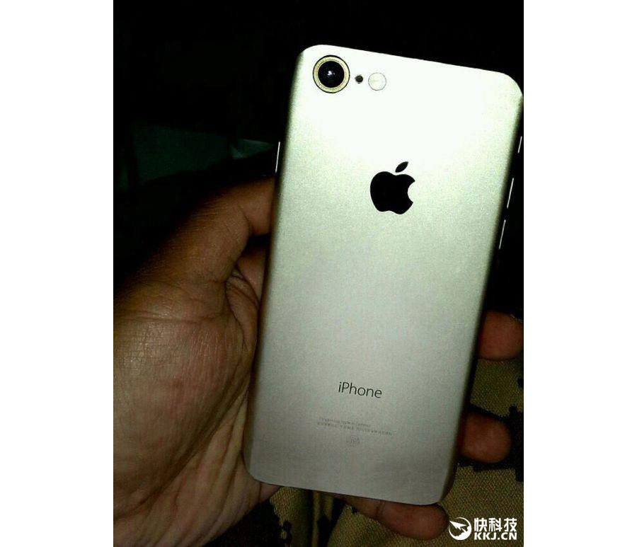 iphone-7-fake
