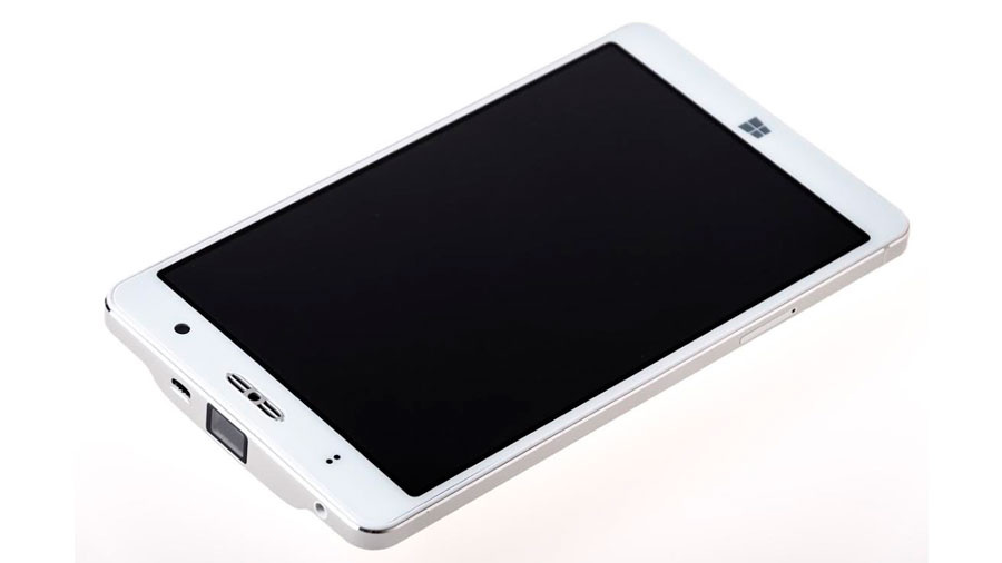 Akyumen Holofone