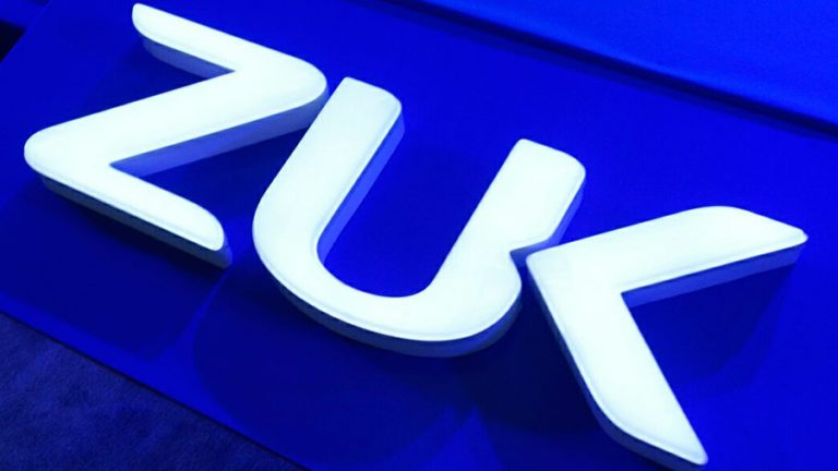 Дизайн ZUK Edge запечатлён на фотографиях