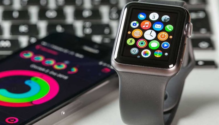 Рынок «умных часов» вырос благодаря Apple Watch 2
