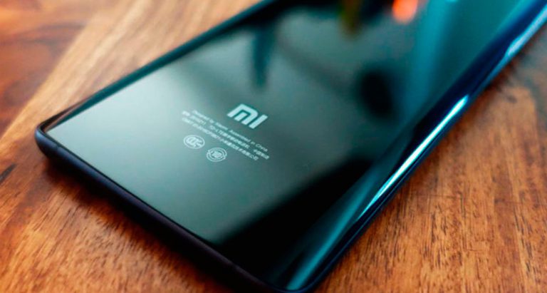 Защитный чехол подтверждает ранний дизайн Xiaomi Mi6