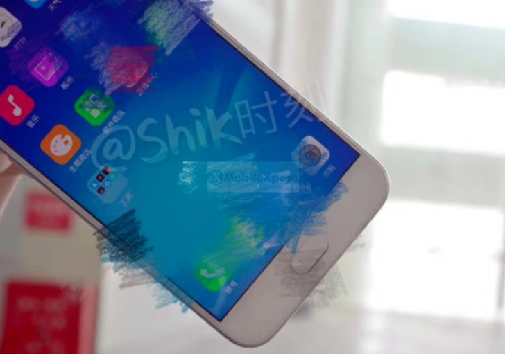В глобальной сети появились характеристики телефонов Oppo R11 и R11 Plus