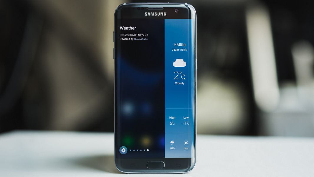 В России резко упала цена Samsung Galaxy S7