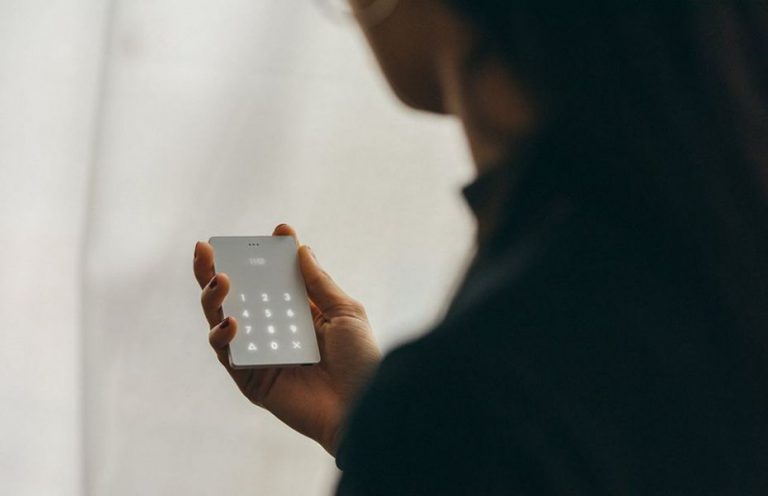 Представлен концепт минималистичной «звонилки» от Light