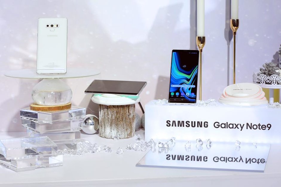 White-Samsung-Galaxy-Note-9