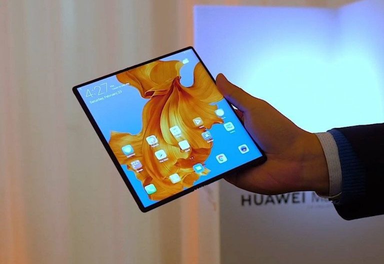 Huawei объяснили задержку выхода Mate X