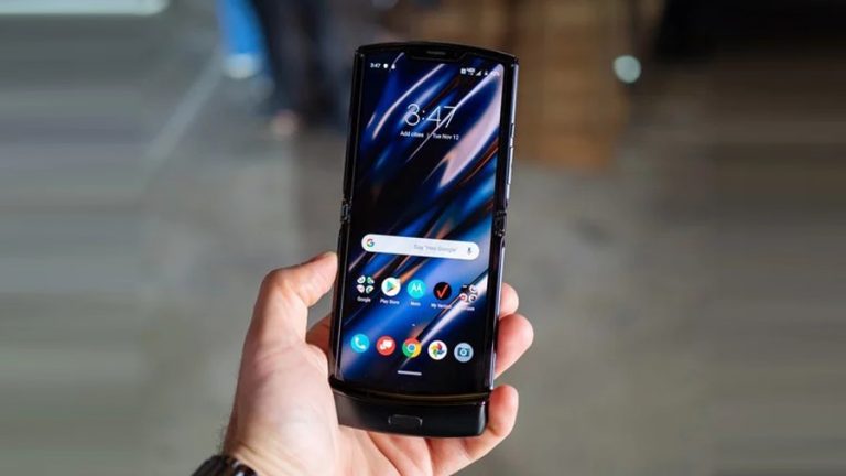 Выход раскладушки Motorola Razr снова перенесли