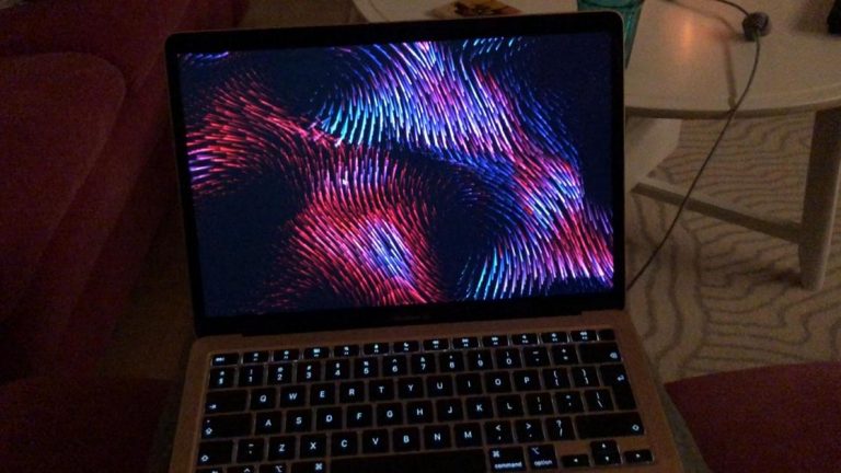 Ноутбуки Apple с M1 страдают от проблемы со скринсейвером