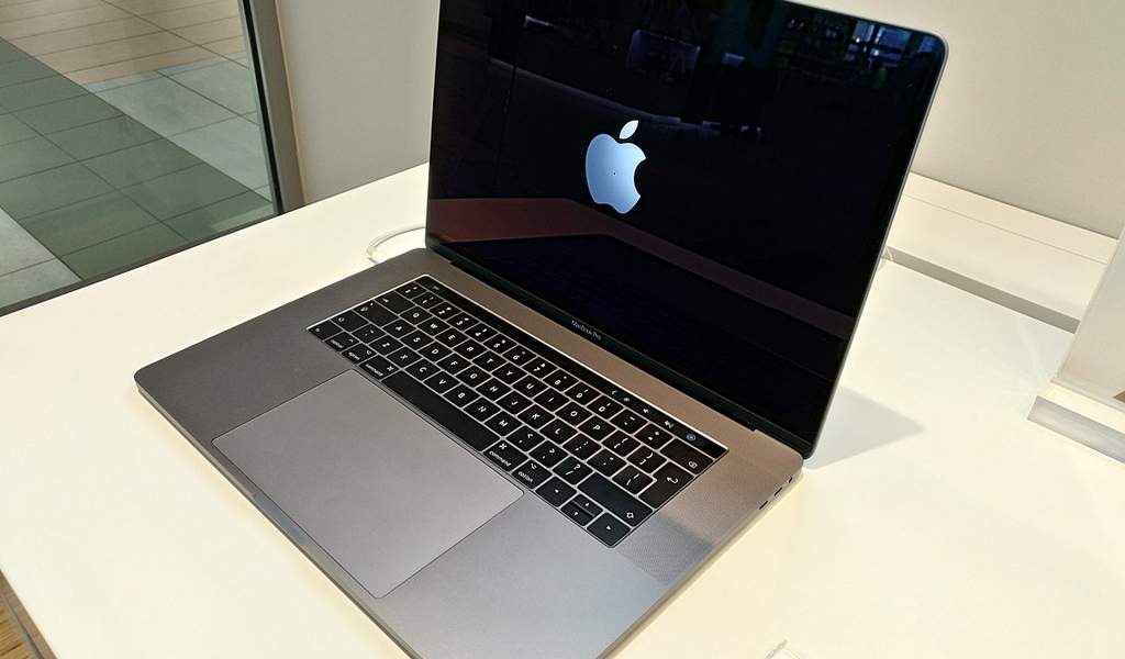 Macbook
