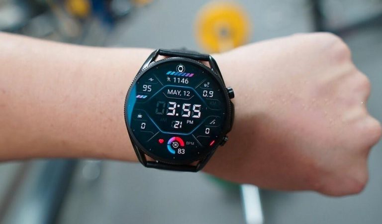 Опубликованы спецификации часов Samsung Galaxy Watch4 Classic
