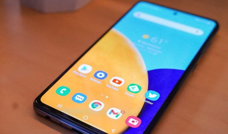 Samsung M52