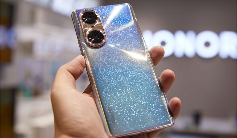 Представлена линейка смартфонов Honor 60