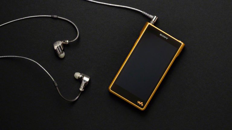 Представлен плеер Sony Walkman WM1ZM2 за 213 тыс. рублей