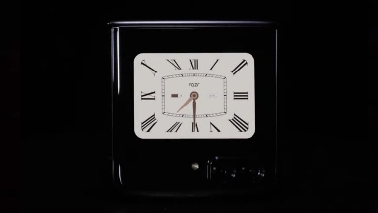 Появился тизер Moto Razr 2022 в разложенном виде