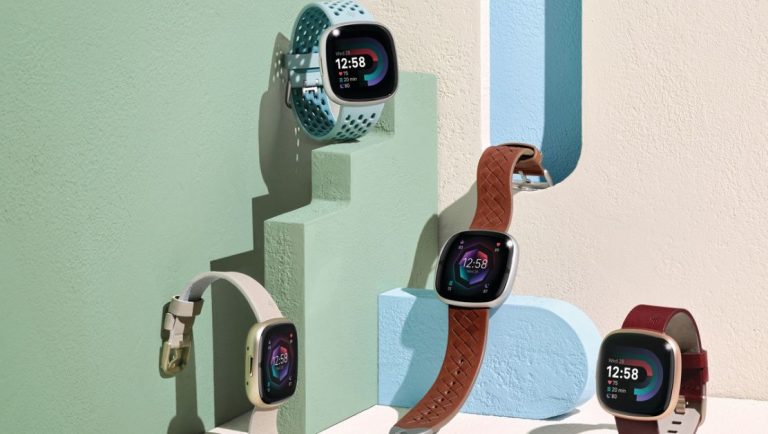 Fitbit показала новые смарт-часы и фитнес-трекер