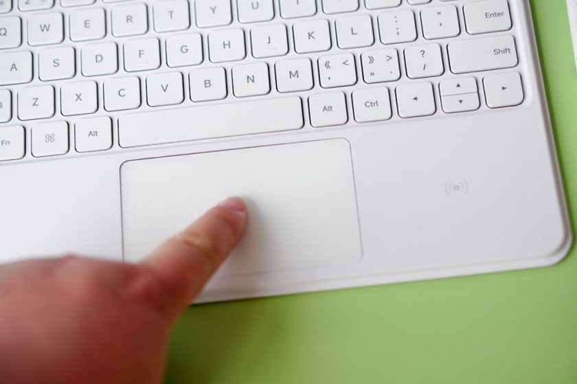 Планшет Xiaomi Pad 6 Pro с чехлом-клавиатурой впервые показали на живых ...