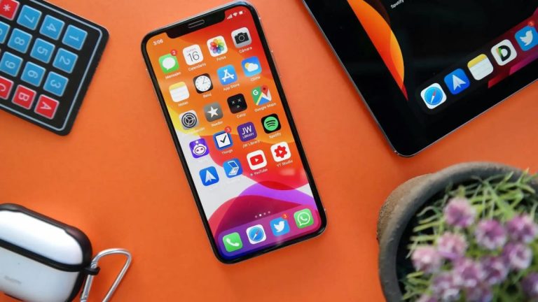 Apple выпустила iOS 15.7.7 для старых iPhone