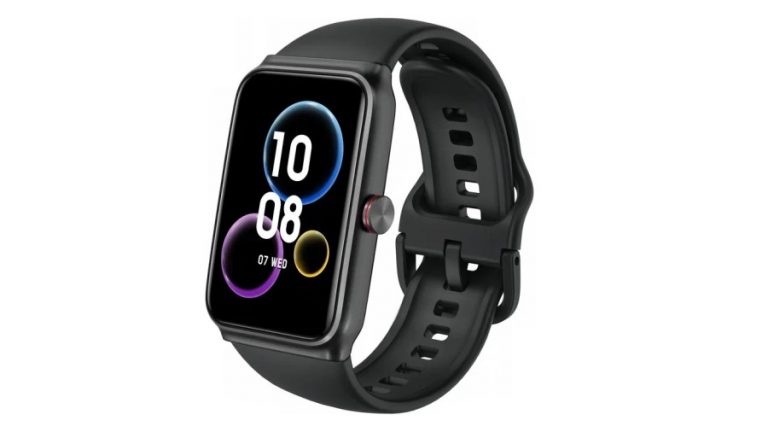 В России поступил в продажу фитнес-браслет HONOR CHOICE Band по сниженной цене