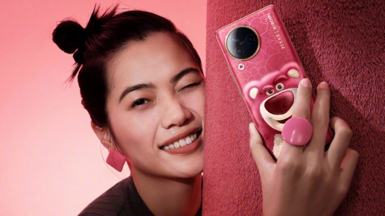 Представлен Xiaomi Civi 3 Strawberry Bear: лимитированный смартфон с 3D «спинкой» к 100-летию Disney