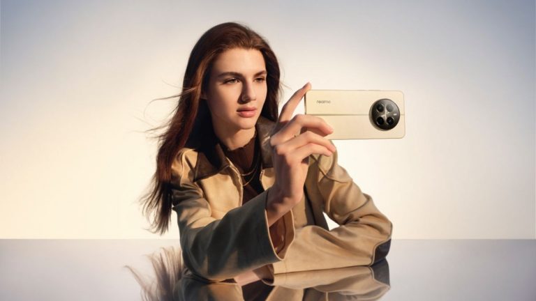 Представлен realme 12+: доступный смартфон с подэкранным датчиком измерения пульса