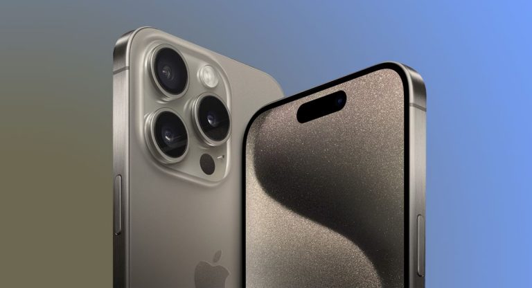 Топовый iPhone 15 Pro Max подешевел в России на 45%