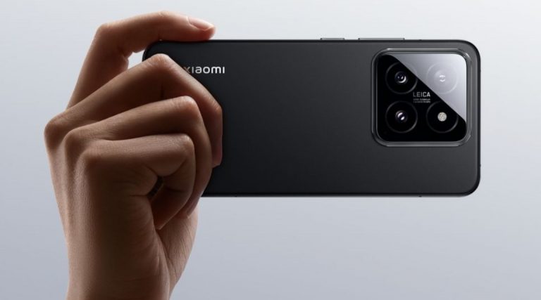 Новый Xiaomi 14 подешевел в России на 23%