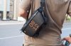 Обзор слинг-сумки Divoom Pixoo: киберпанк на ваших плечах