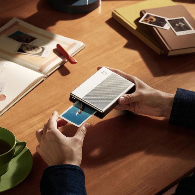 Xiaomi выпустила карманный фотопринтер с технологией дополненной реальности