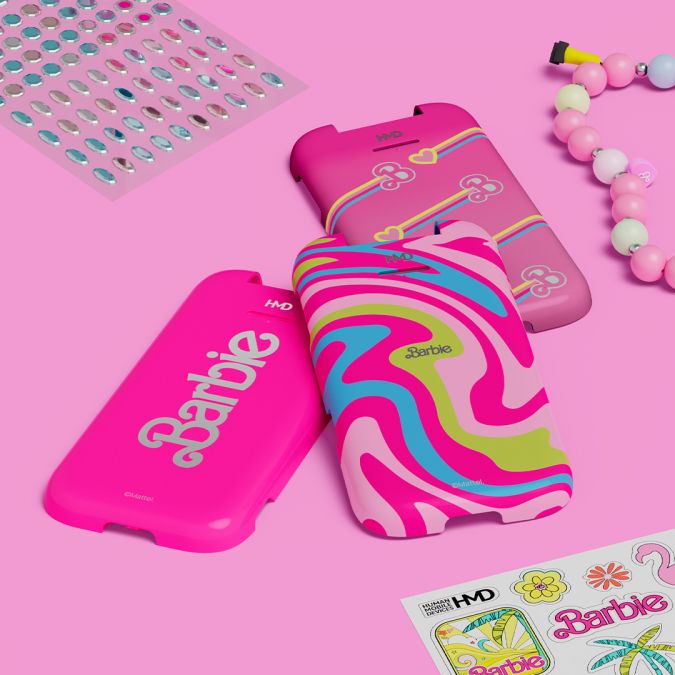HMD представила два Barbie Phone — кукольные «раскладушки» со сменными крышками