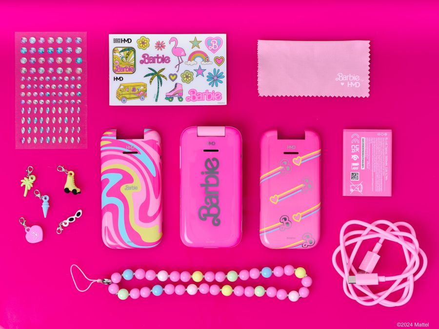 HMD представила два Barbie Phone — кукольные «раскладушки» со сменными крышками