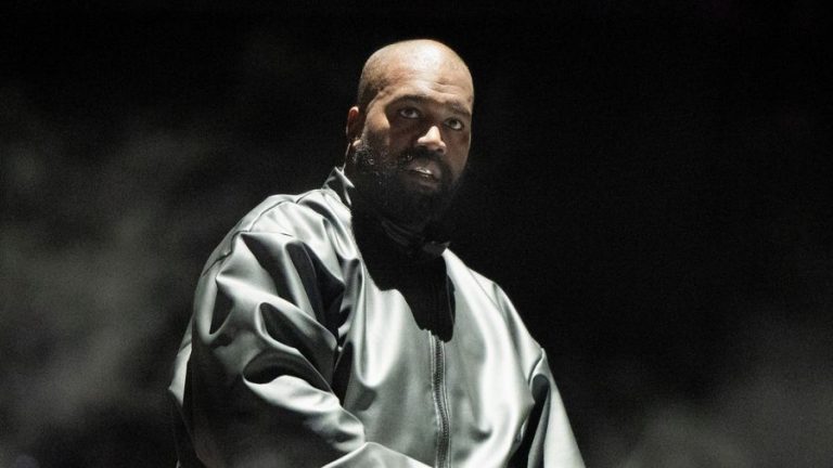 Канье Уэст может дать концерт в России