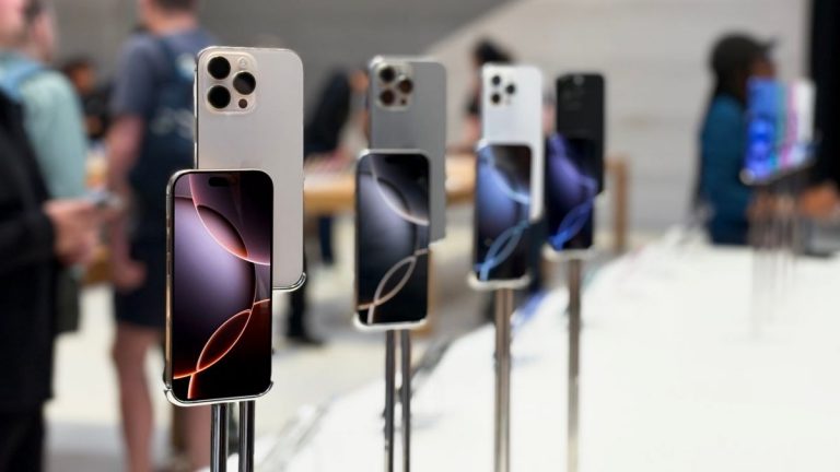 iPhone 16 Pro подешевел почти до 100 тыс. рублей в России