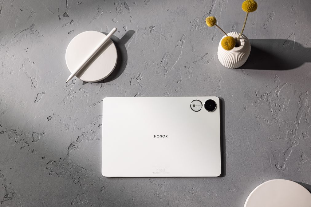 В России начались продажи HONOR Pad V9 — тонкий и прочный планшет с ИИ
