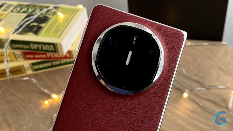 HUAWEI вышла в лидеры на мировом рынке складных смартфонов