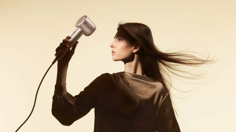 Dreame выпустила фен Hair Glory Mix с ароматической насадкой для парфюмирования волос