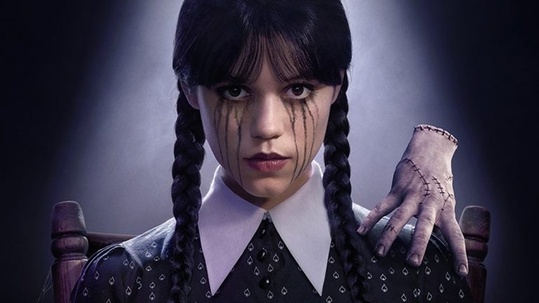 Netflix выпустил все серии второго сезона «Уэнсдей» — одну из ролей исполнила Леди Гага