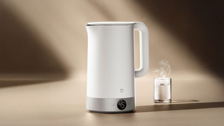 Xiaomi выпустила бесшумный чайник с точной регулировкой и поддержкой температуры