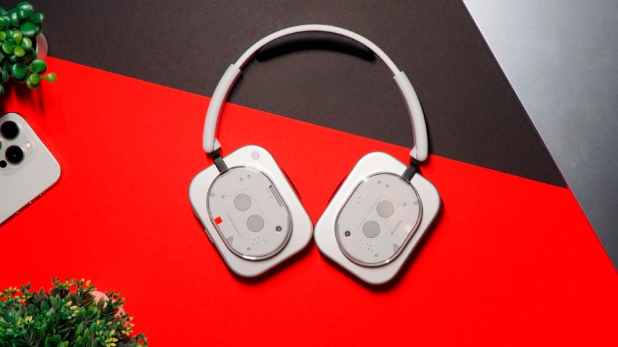 Честный обзор Nothing Headphone (1): месяц без розовых очков