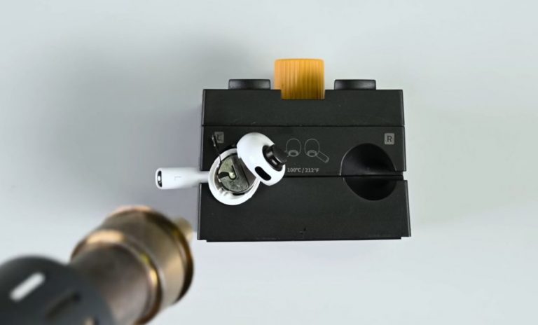 AirPods Pro 3 признаны неремонтопригодными