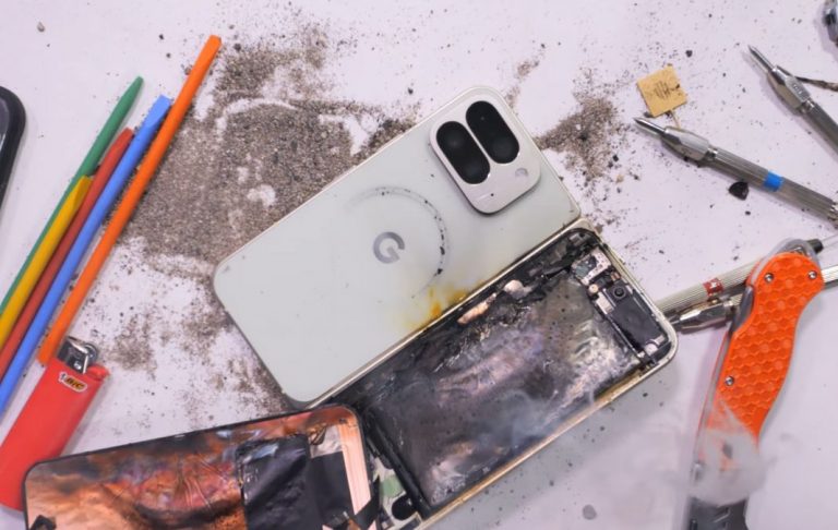 Google Pixel 10 Pro Fold провалил тест на прочность и вспыхнул на камеру