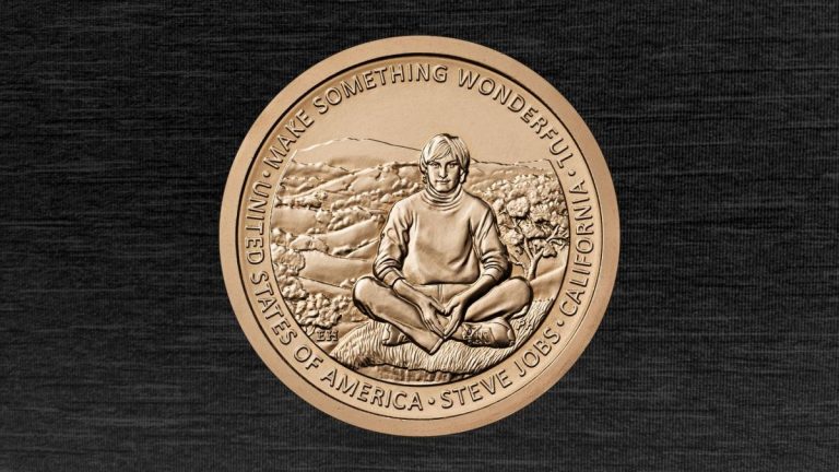 Монету со Стивом Джобсом выпустят в США