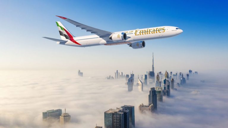 Почти весь флот Emirates получит бесплатный Wi-Fi от Starlink