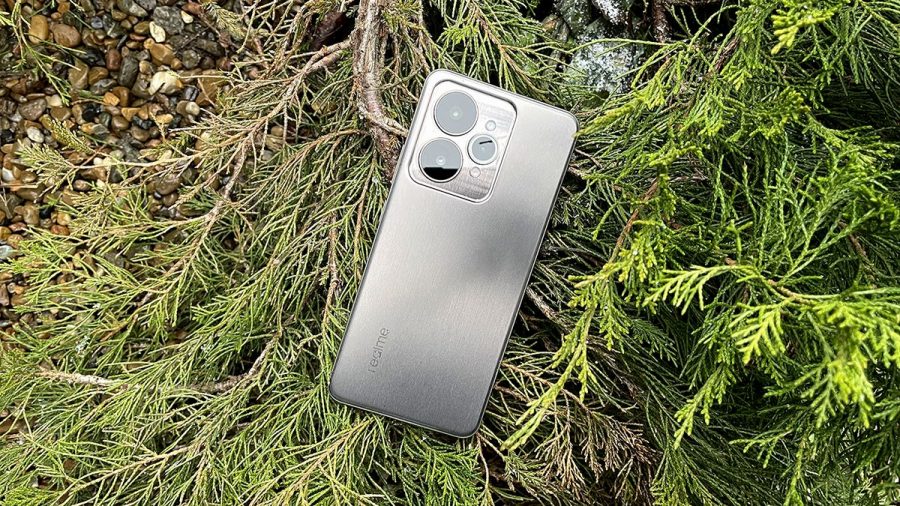 Обзор Realme 15 5G: новый хит или очередной середняк?