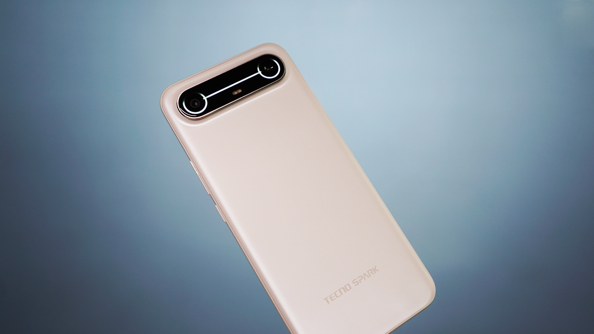 Обзор TECNO SPARK Slim: стильный, как iPhone Air, но в пять раз дешевле