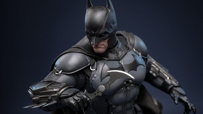 Hot Toys представила детализированную фигурку Бэтмена из Batman: Arkham Origins