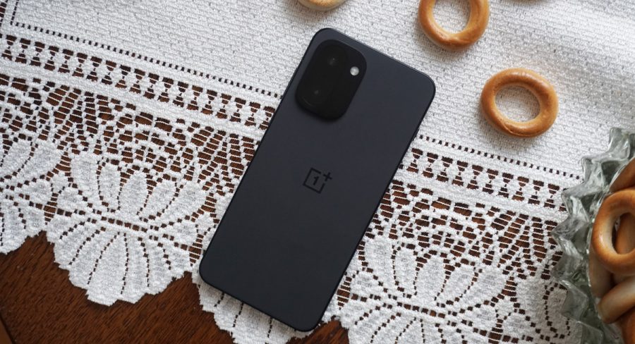 Обзор OnePlus 15R: флагман попроще, но не хуже