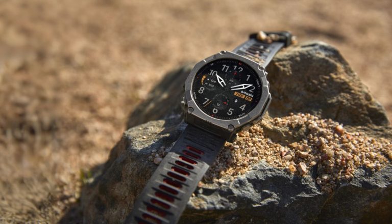 Титановые смарт-часы Amazfit T-Rex Ultra 2 для экстремальных условий вышли в России