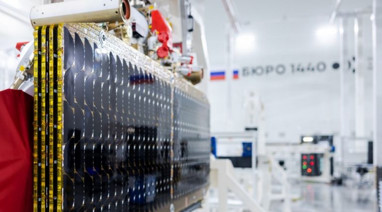 БЮРО 1440 запустило первые 16 серийных спутников группировки «Рассвет»