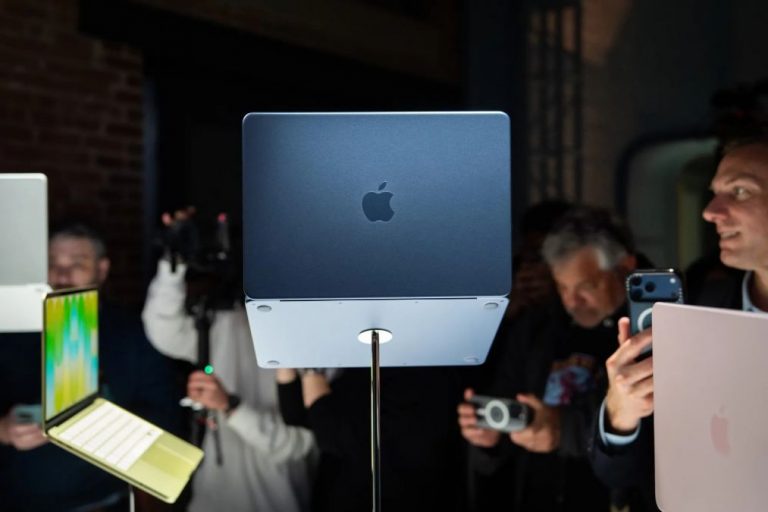 Apple готовит MacBook Ultra и другие сверхдорогие устройства